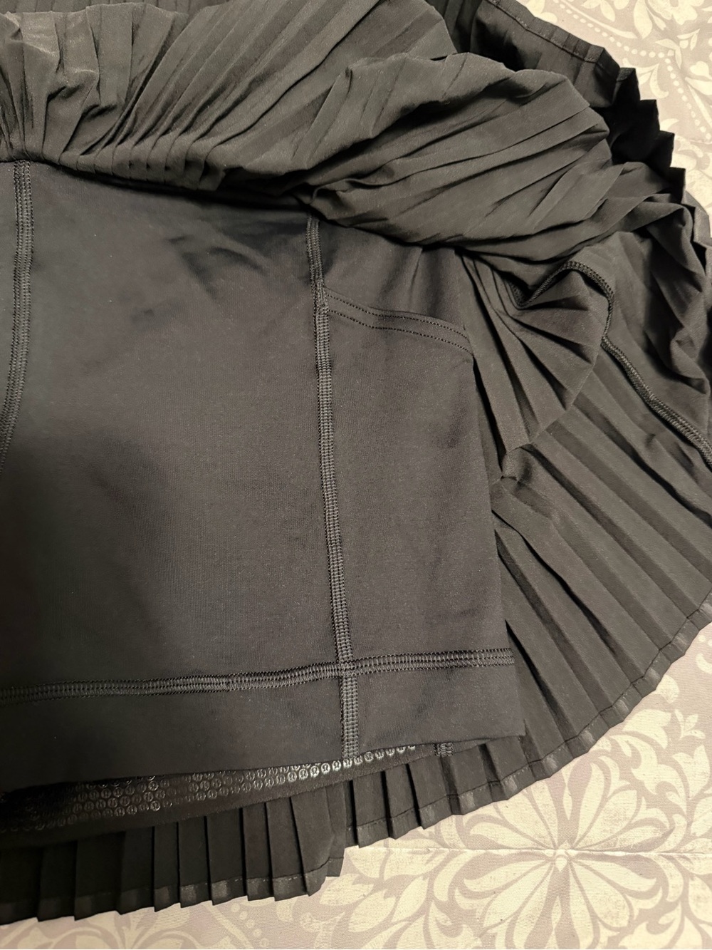 Lululemon Varsity High-Rise Pleated Tennis Skirt - Picture 5 of 7